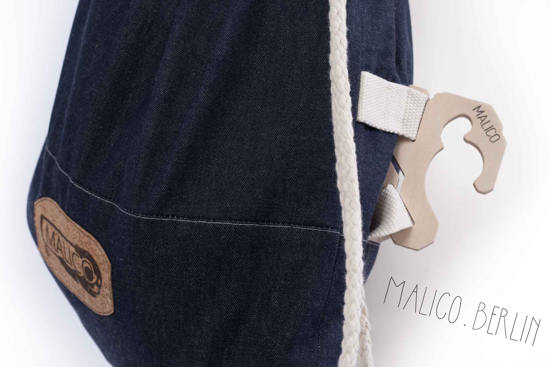 MALICO-Jeans-Beutel + 2 Holzhalterungen